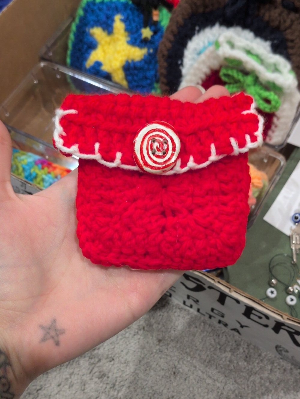 Peppermint Crochet Wallet